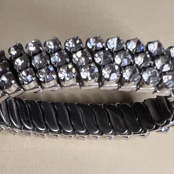 Parco Rare Vintage 1950's 3 Rows - 31 Ind. Encased Rhinestone Expansion Bracelet